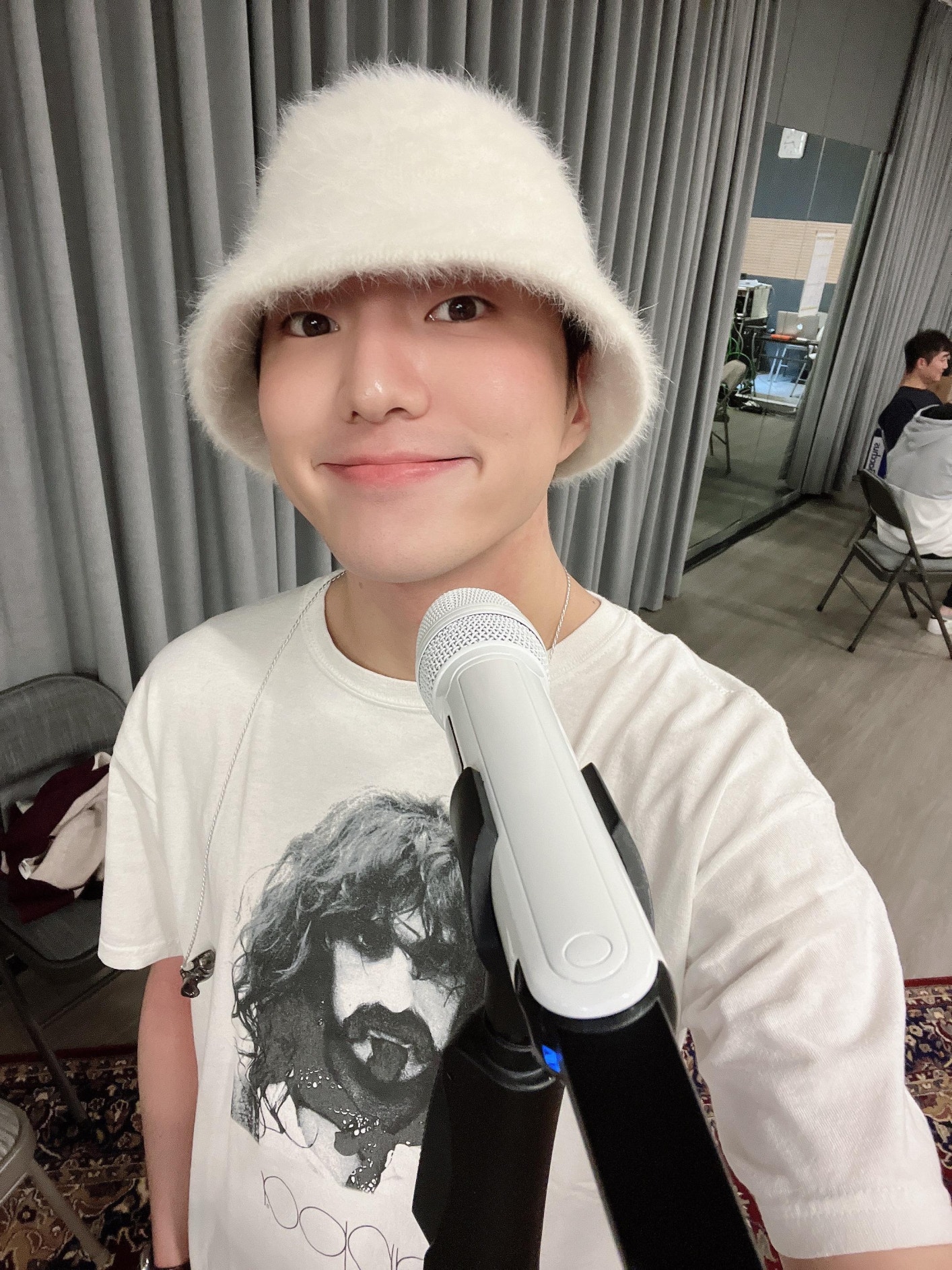 WINNER 커뮤니티 포스트 - 정신 없어도 살아있는 느낌이구만 하핳 - 강승윤