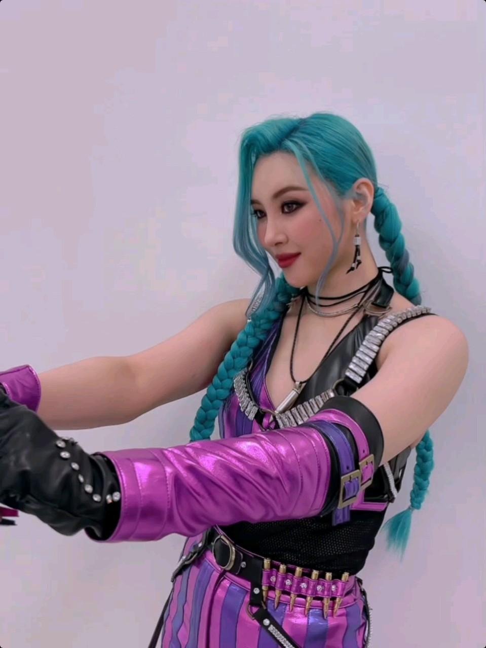 SUNMI Community Post - 💙💙💙💙💙 #Miyane - 선미