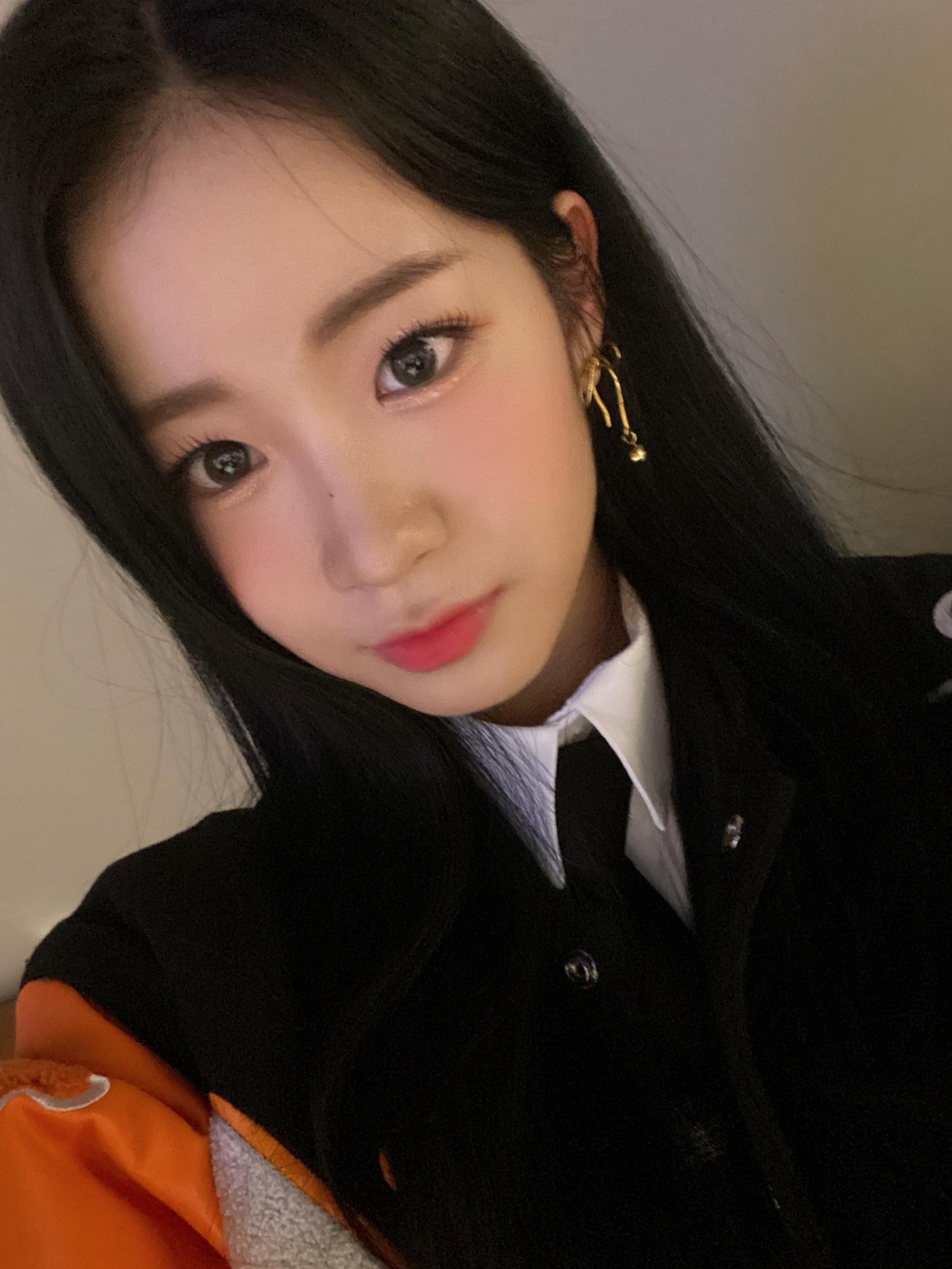 WOOAH 커뮤니티 포스트 - 별 따러 가자 이 날 저 날 모아모아🌟 다 언제인지 맞추는 와우 있나아?💜 - 우연 WOOAH 커뮤니티 포스트 - 별 따러... 