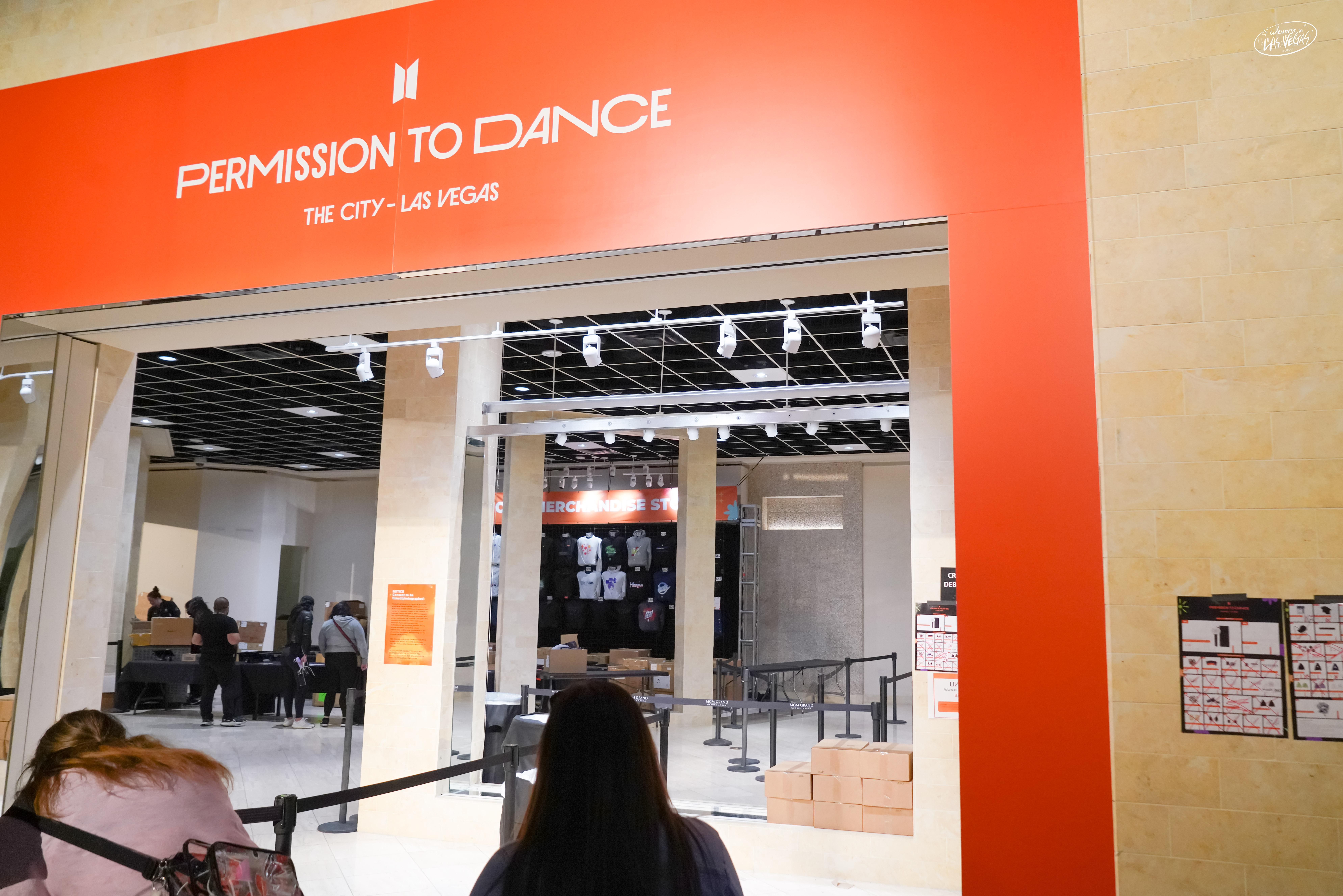 BTS Community Post - 💜 WEVERSE IN LAS VEGAS [19] 📌 Official