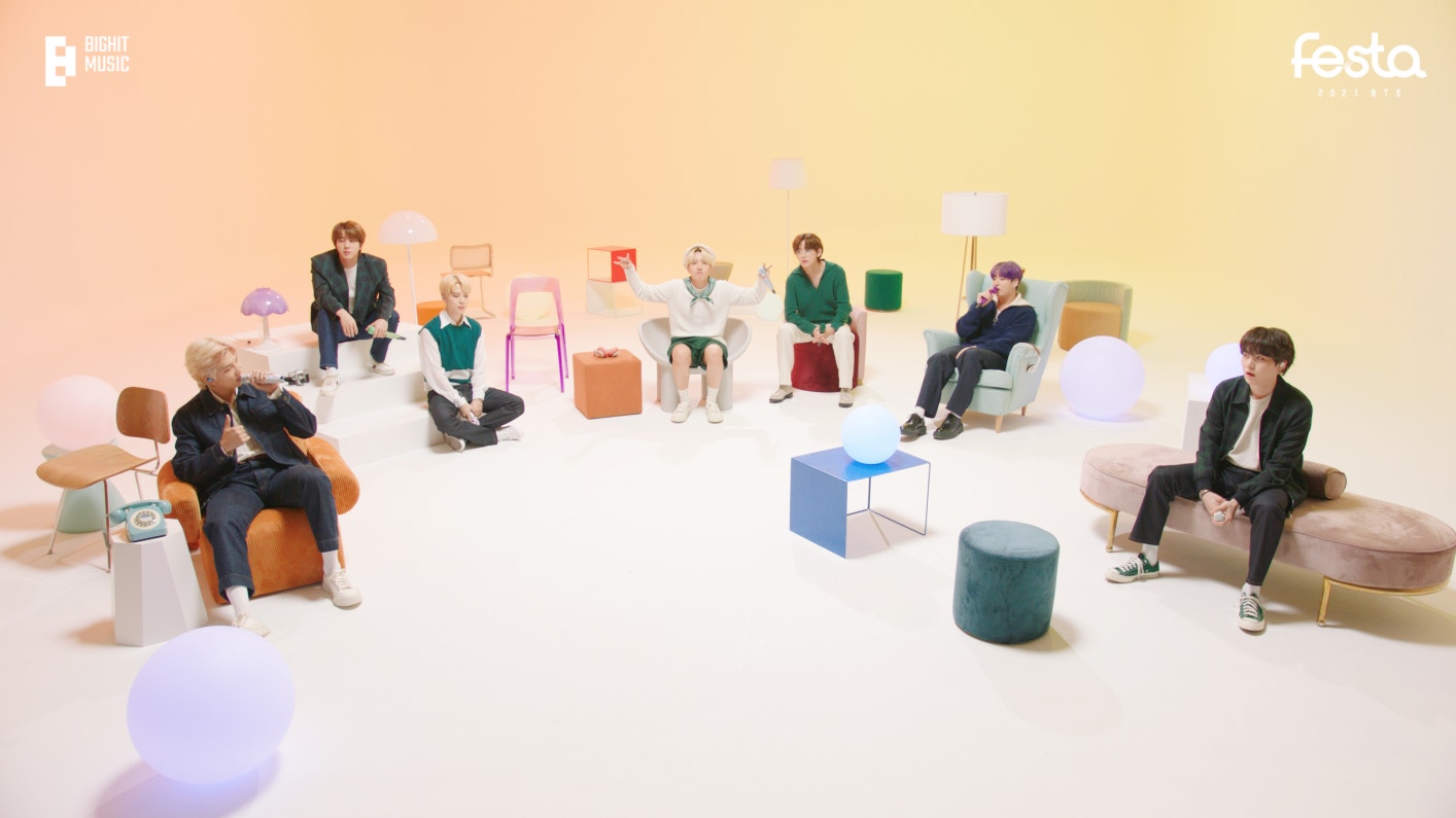 Weverse BTS Media - [2021 FESTA] BTS (방탄소년단) BTS ROOM LIVE #2021BTSFESTA