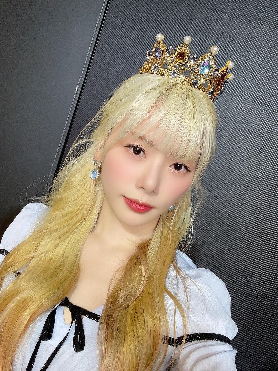 Dreamcatcher Community Moment - 오늘 밍디 티엠아이는 아이스 아메리카노 마셔따! ㅎㅎㅎ 항상 라떼아니면 ...