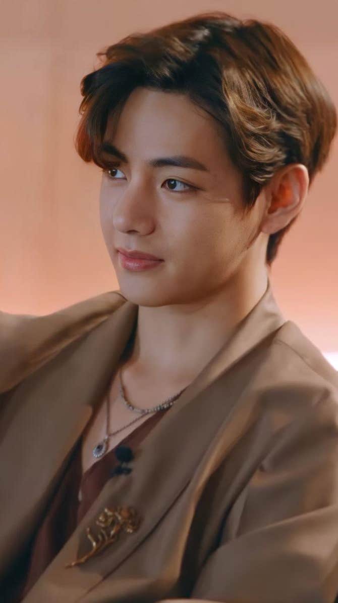 bts-community-posts-taehyunga-happy-birthday-to-you-i-hope-you-are