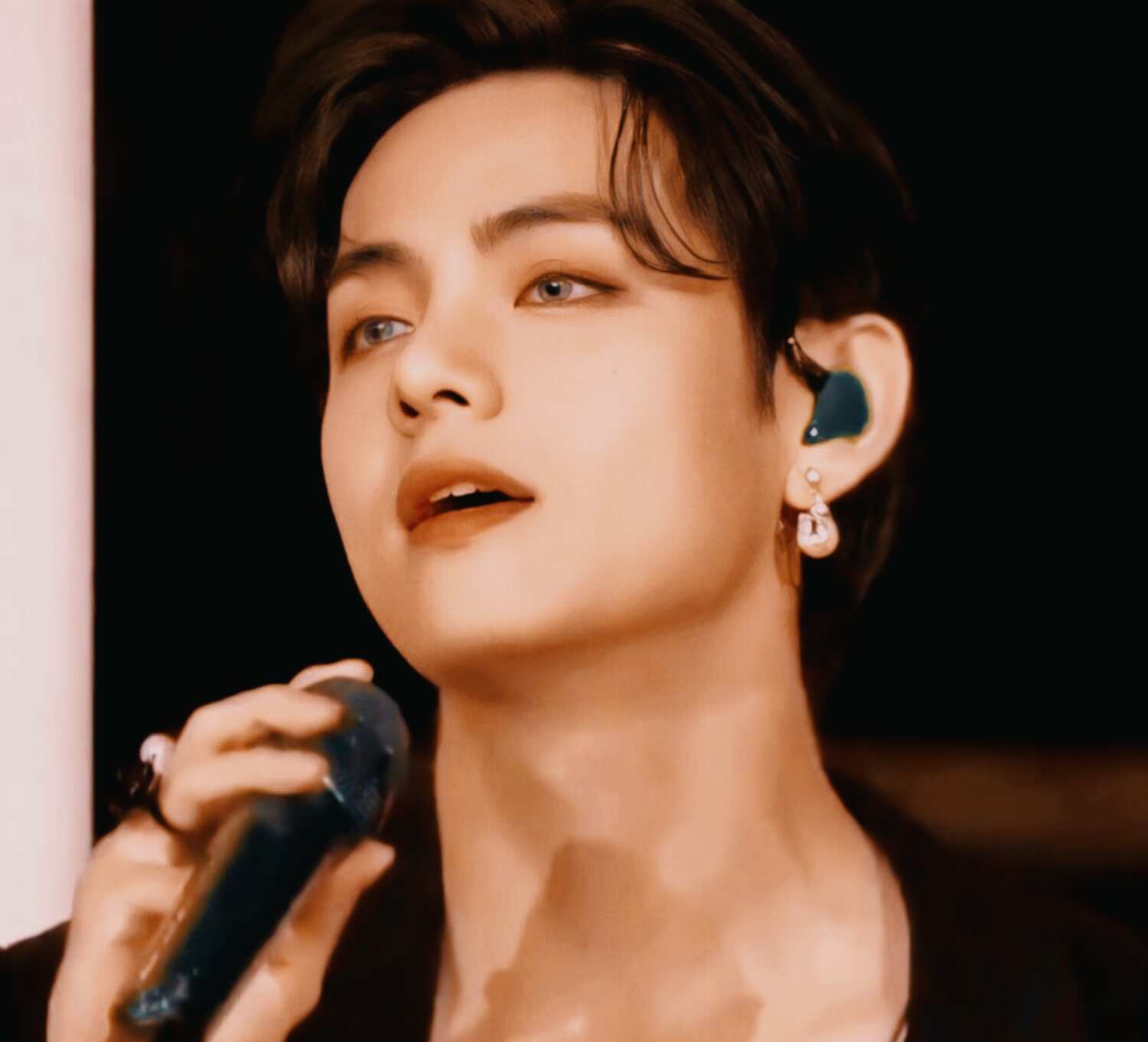 BTS-V様 BTS Community Post - Kim Taehyung again♡ #V #btsland