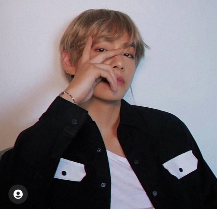BTS Community Posts - today his Instagram post🙈❤️👀