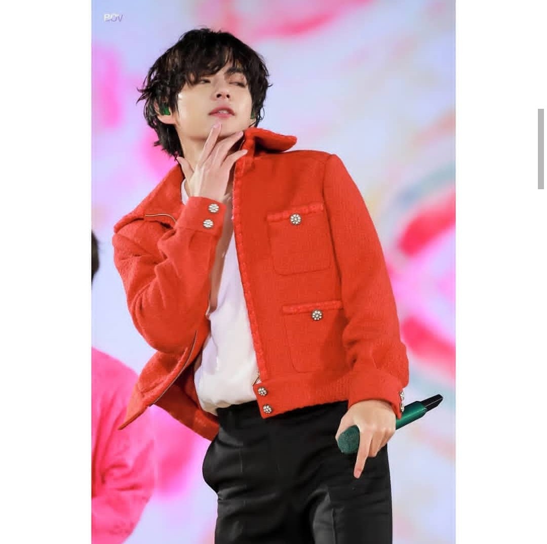 BTS Community Post - Kim Taehyung💜💜💜 #Armyindonesia