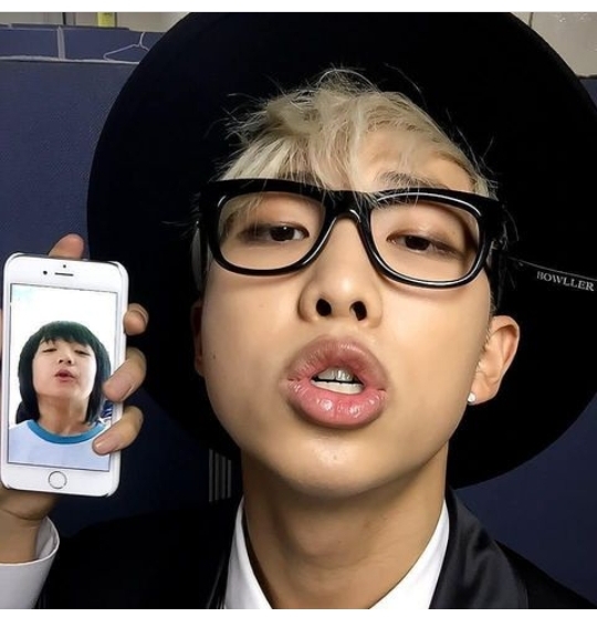 BTS Community Post - memories