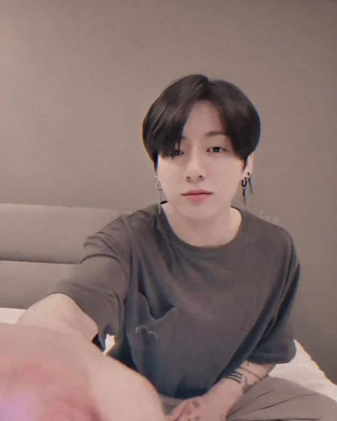 BTS Community Posts Missing You Hope We Meet Soon bts-community-posts-missing-you-hope-we-meet-soon