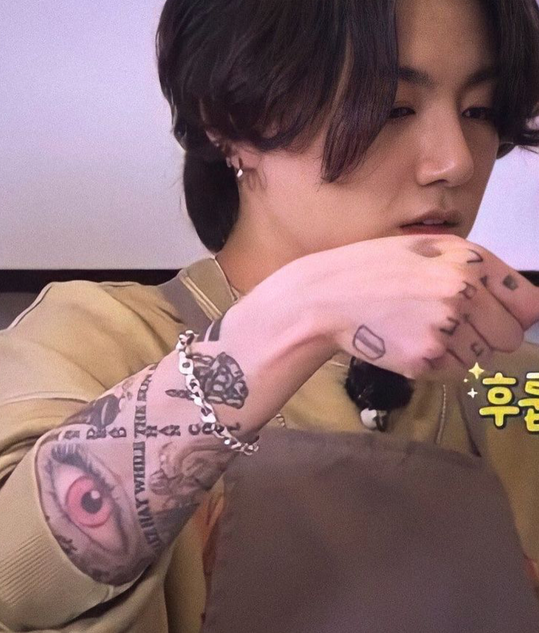 BTS Community Post -