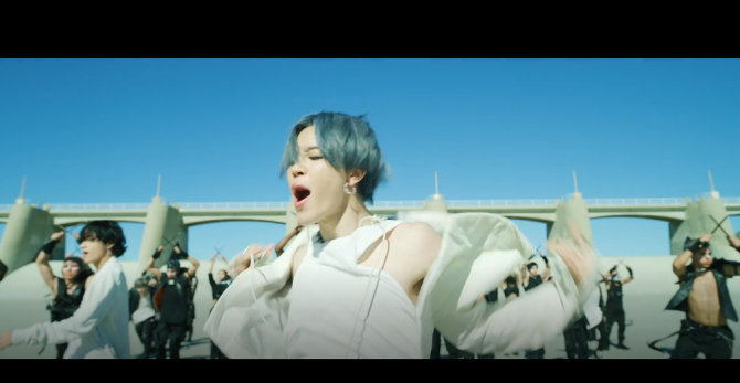 BTS Community Post - ジミン🐥 可愛らしさと大人っぽさ 美しさと