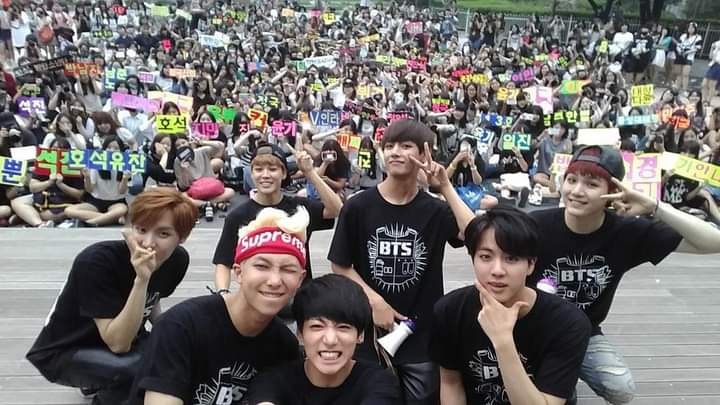 BTS Community Post - REASONS WHY ARMY'S ARE STILL SINGLE: 🙋‍♀️🙍🤷 RM: We