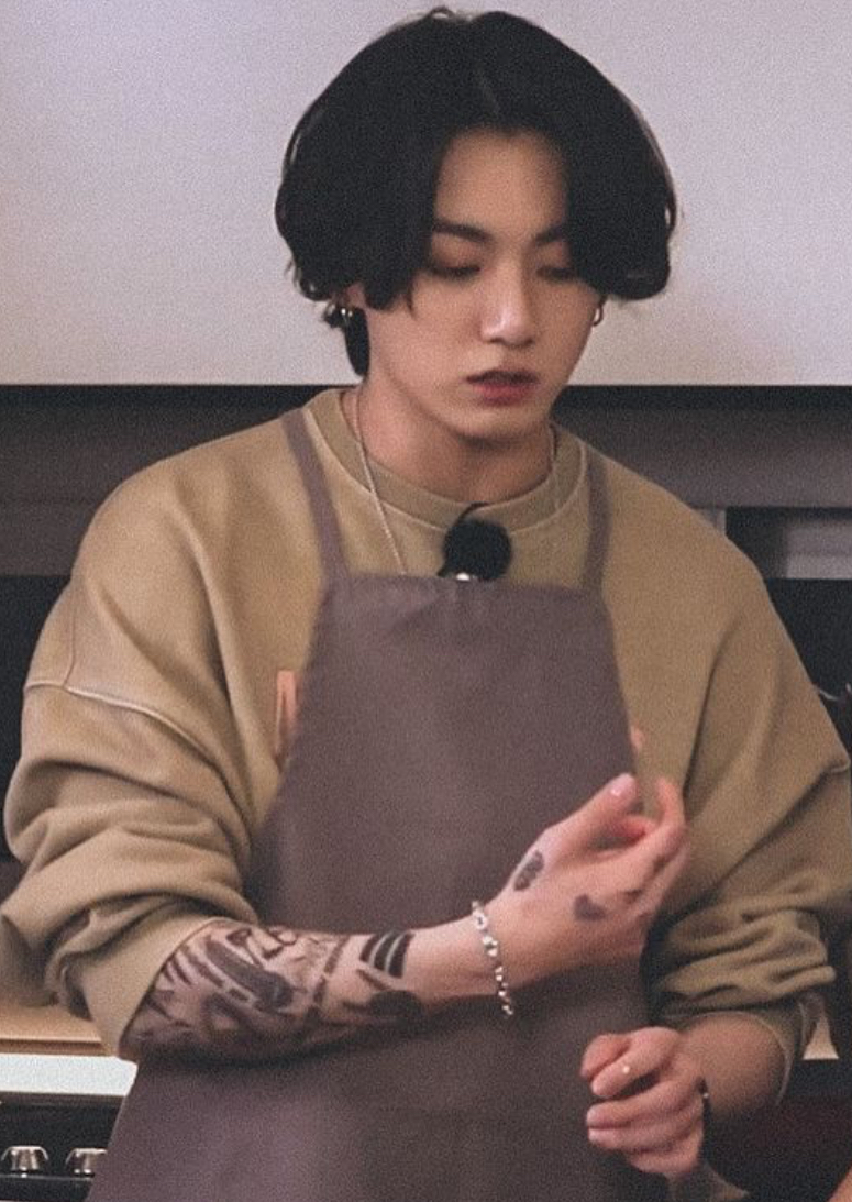 BTS Community Post -