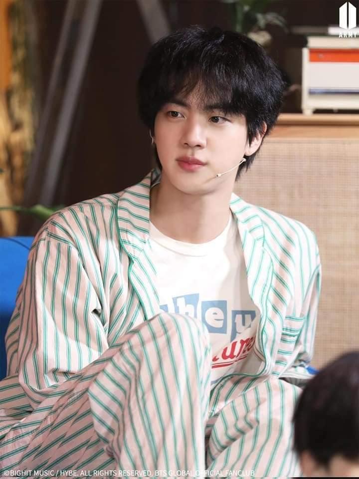 BTS Community Post - World wide handsome 💜