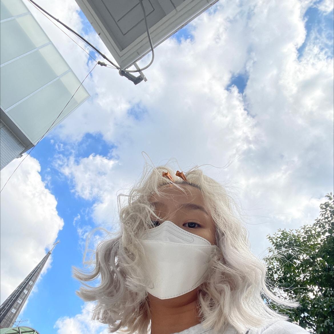 HYOLYN 커뮤니티 포스트 - 자기들 구름 좀 봐 하루 아침에 날씨가... 🫢 - 효린 HYOLYN 커뮤니티 포스트 - 자기들 구름 좀 봐하루 아침에 날씨... 
