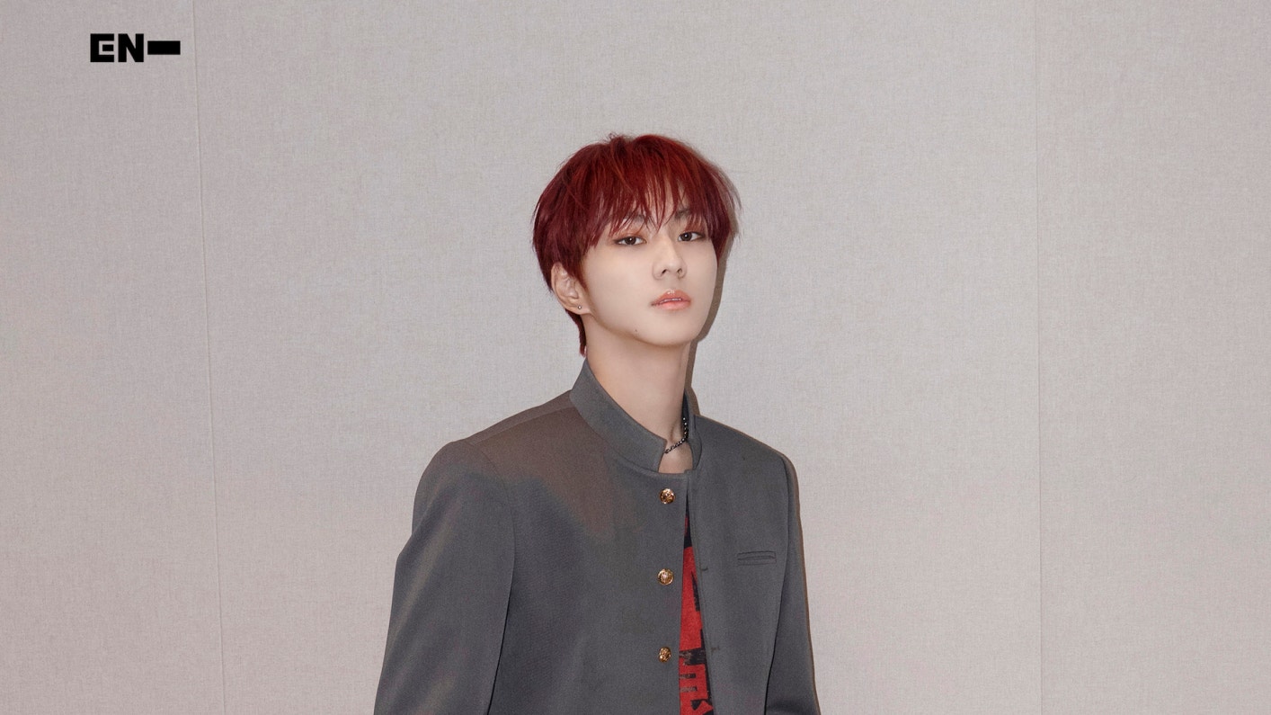 ENHYPEN ソンフン MANIFESTO day1 weverse global 予約特典 制服