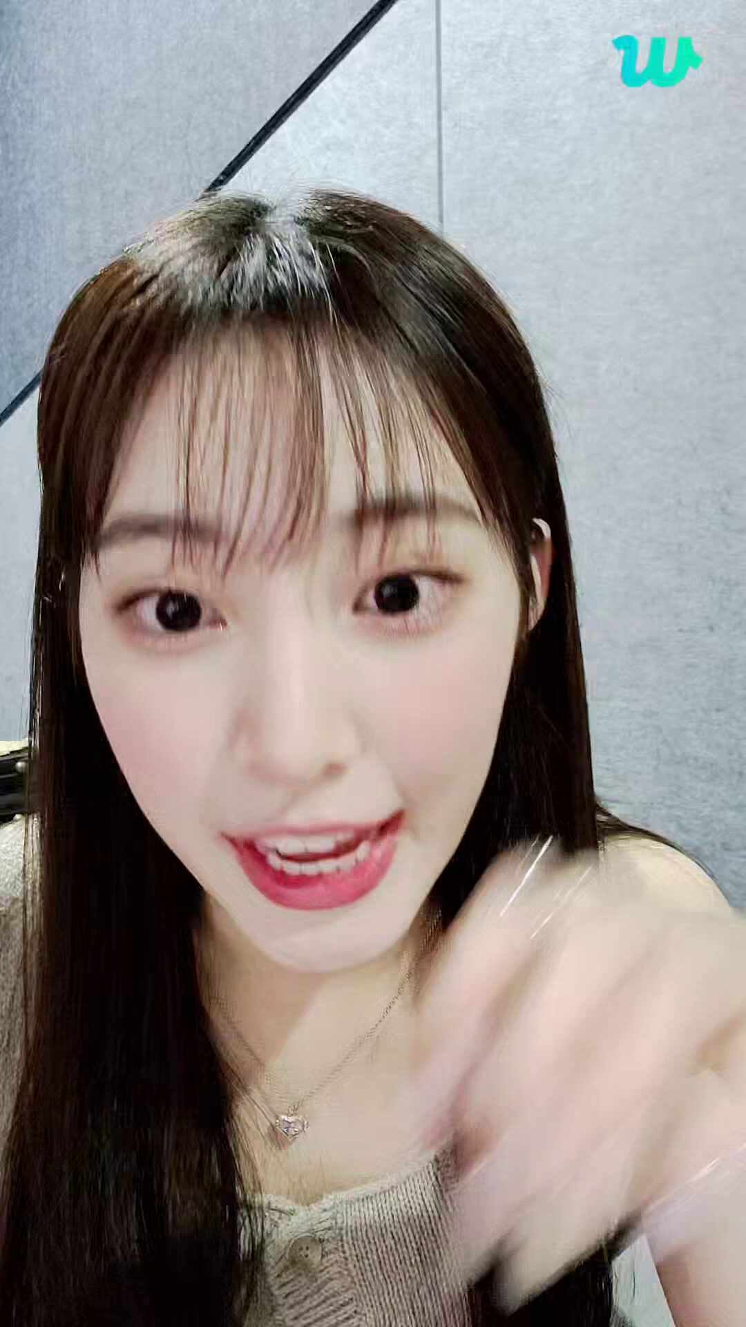 🏫학교 다녀왔습니다아!! 😏