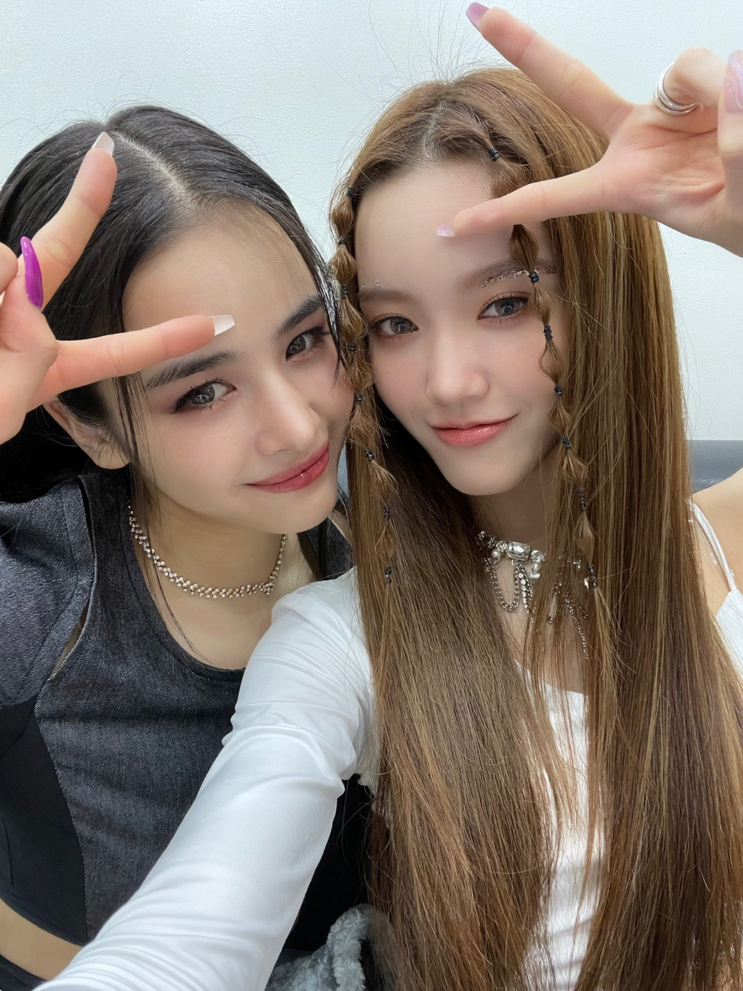 XG 커뮤니티 포스트 - MASCARA ✌️集 ✨✨✨ 写真見返すの楽しい🥰🥰🥰 - CHISA