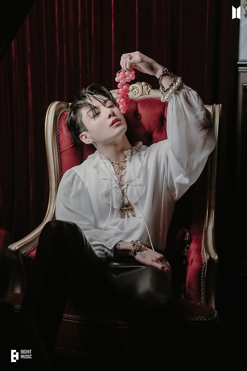 BTS Community Post - Jeon Jungkook in this 20s