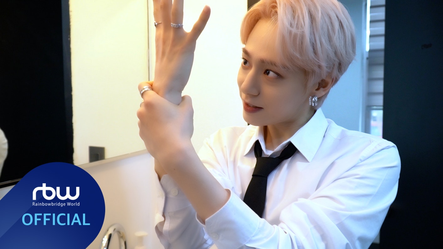 Weverse ONEUS Media - [LIVE ONEUS] 'BINARY CODE' SHOWCASE BEHIND
