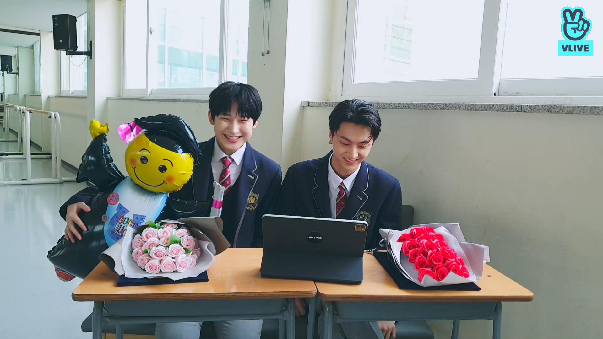 ヒスン ラキドロ weverse Answer Come to the practice room👨‍🎓👨‍🎓