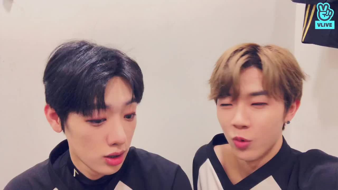 20살 영택이🐥 Golden Child 위버스 LIVE - Golden Child