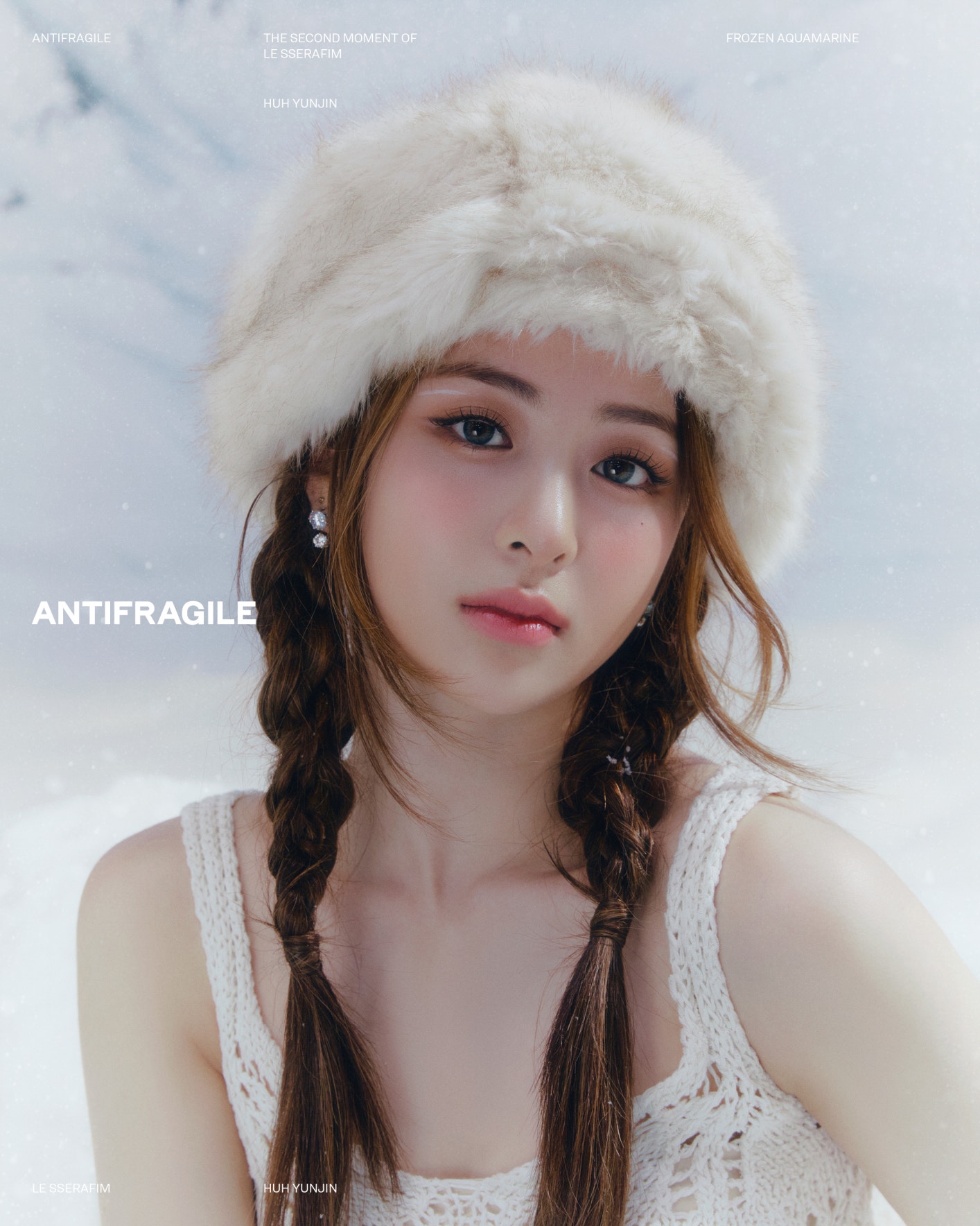 Weverse LE SSERAFIM 画像 - 'ANTIFRAGILE' FROZEN AQUAMARINE HUH YUNJIN