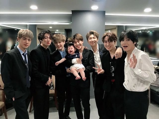 BTS 커뮤니티 포스트 - O manager Song Hobum compartilhou em seu Instagram