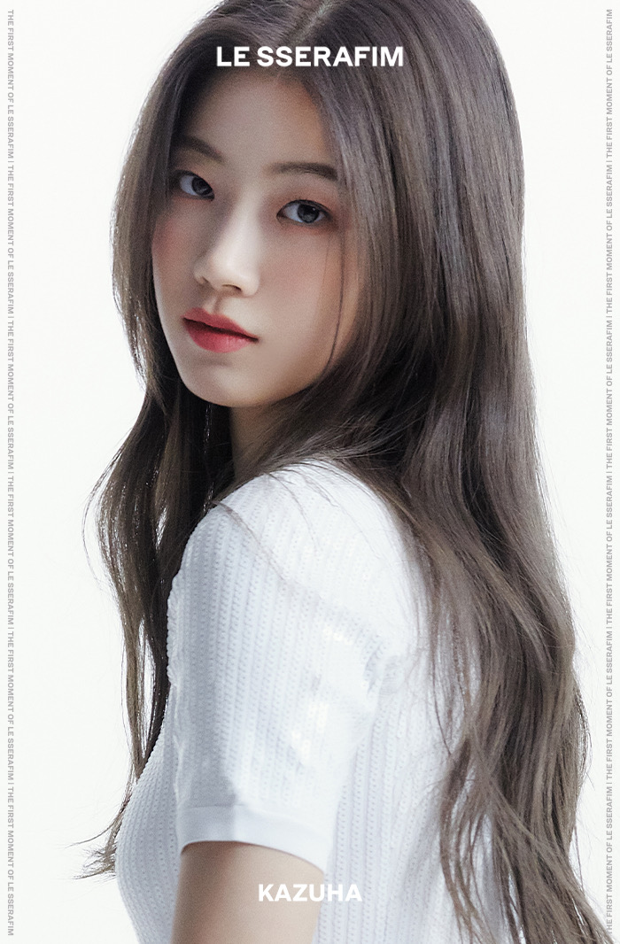 LE SSERAFIMコミュニティの投稿 - KAZUHA 🫧😳🥵😆