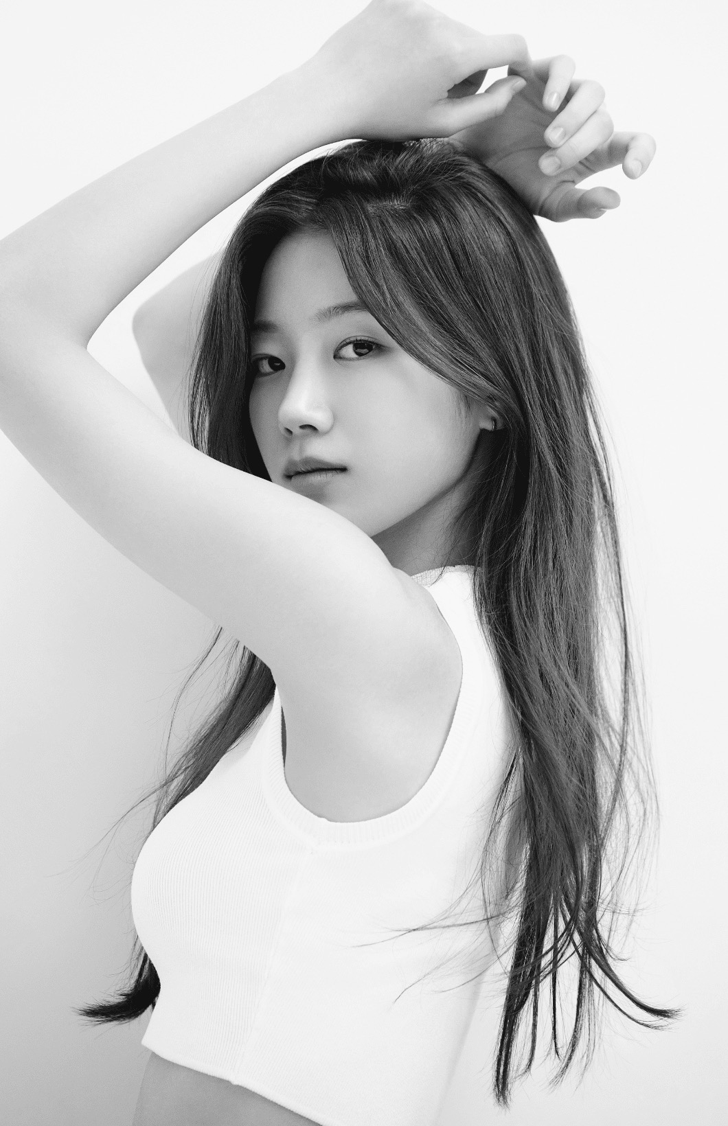 LE SSERAFIMコミュニティの投稿 - KAZUHA 🫧😳🥵😆