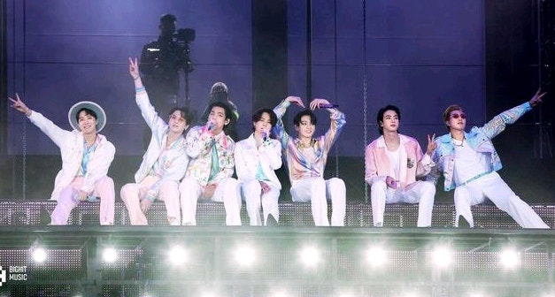 BTS 커뮤니티 포스트 - #hiii ! bts 💜 every bts is like my world when i see them