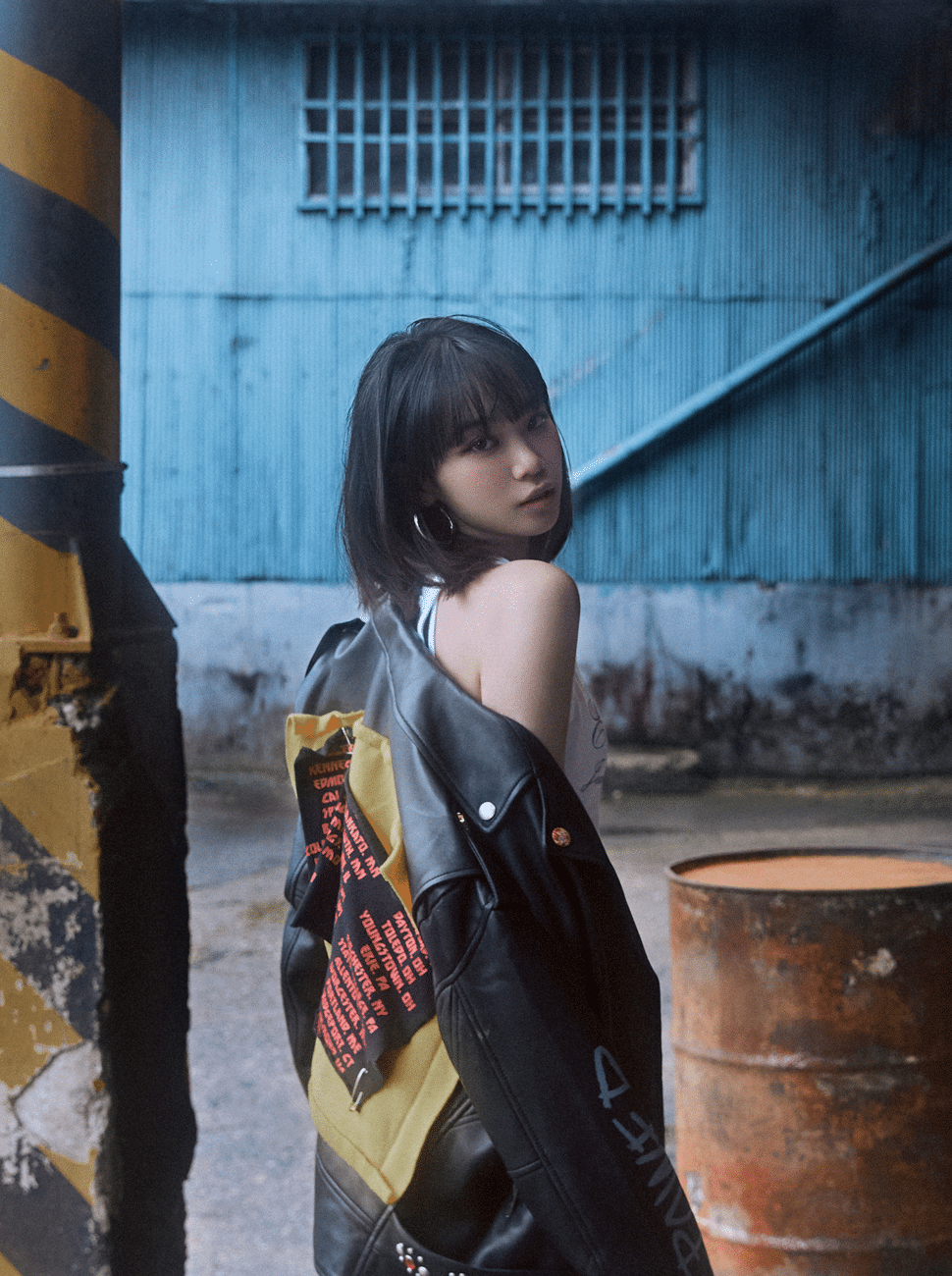 Weverse LE SSERAFIM Image - [Magazine] KIM CHAEWON