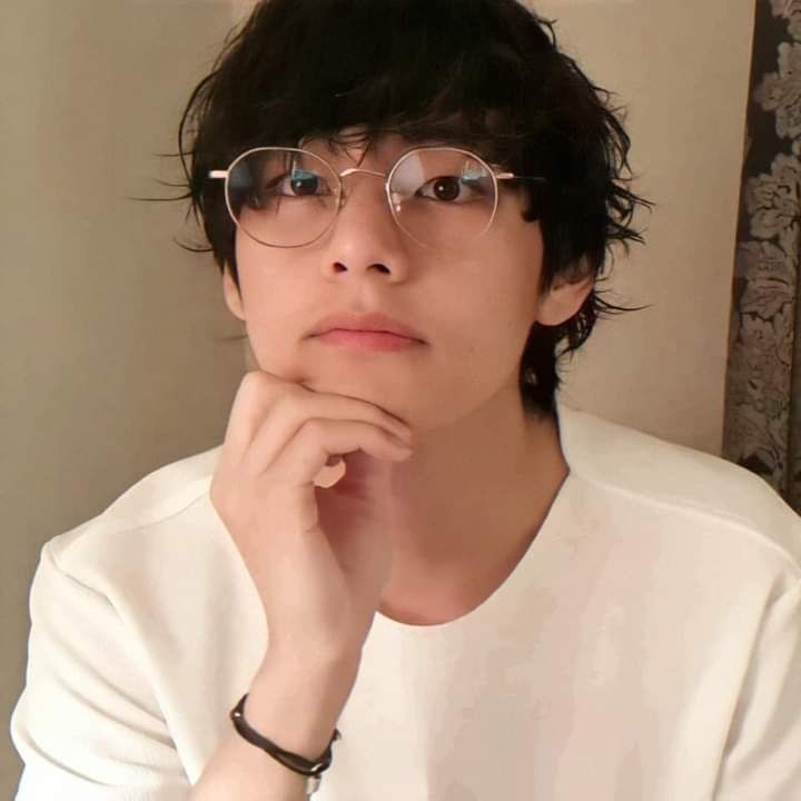 BTSコミュニティの投稿 - 🐻テテタイム🐻 この時のテヒョン