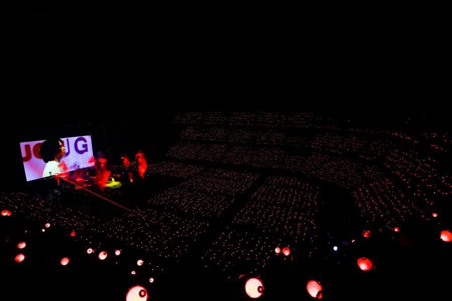 BTS Community Post - [ Media ] D-DAY TOUR in Japan | 📸