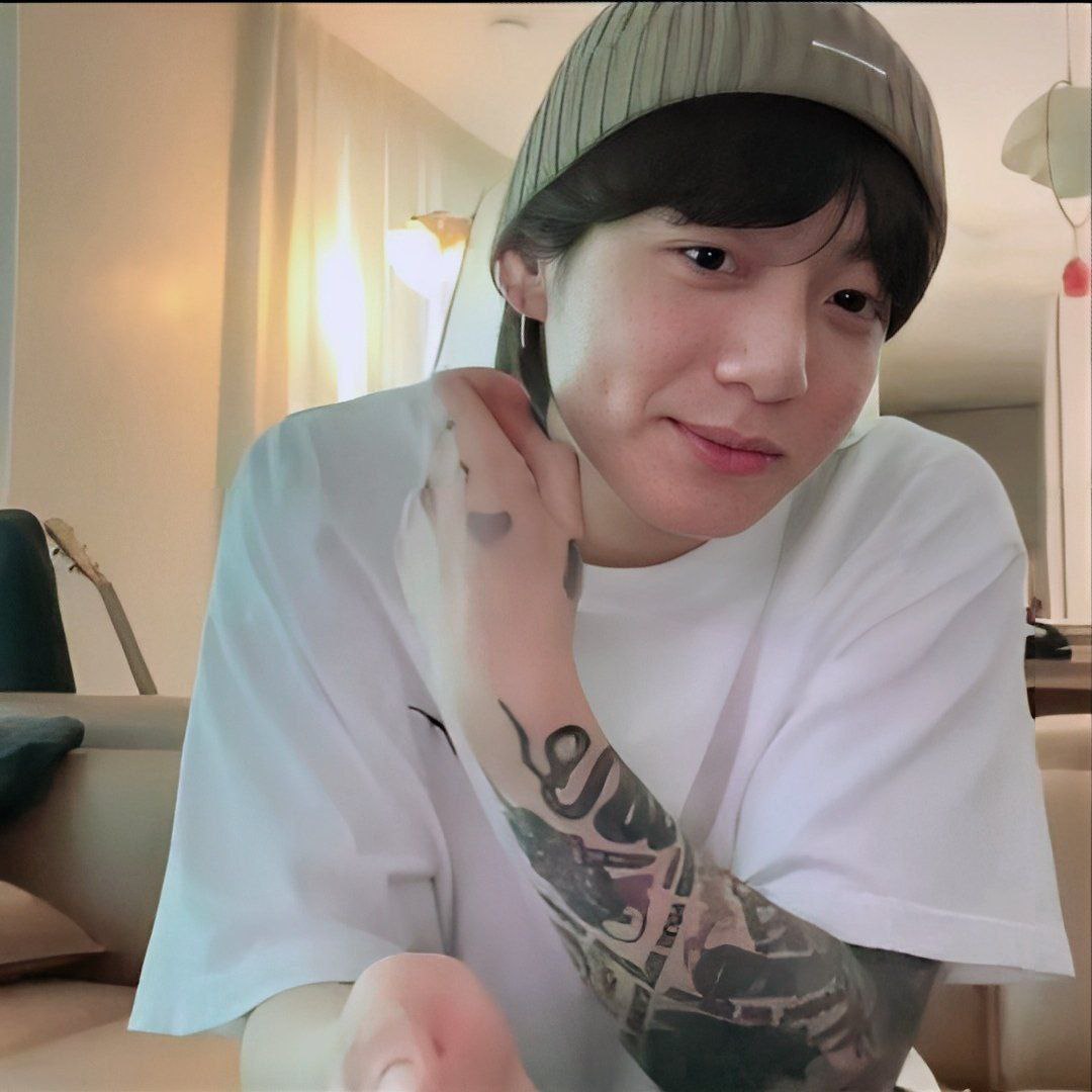 BTS Community Post - Jungkook Live [HD PHOTOS📸]
