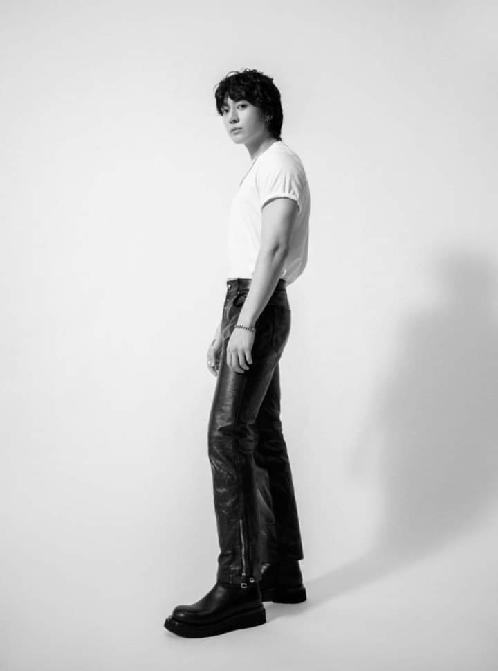 Post de la Comunidad BTS - 💗✨Jungkook 'SEVEN' Press Photos