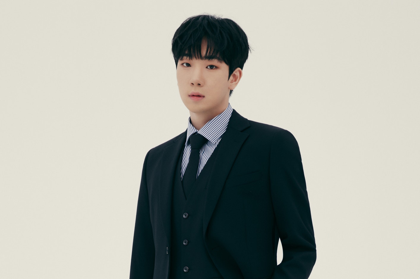 Official profile and news from CHOI SOO HO