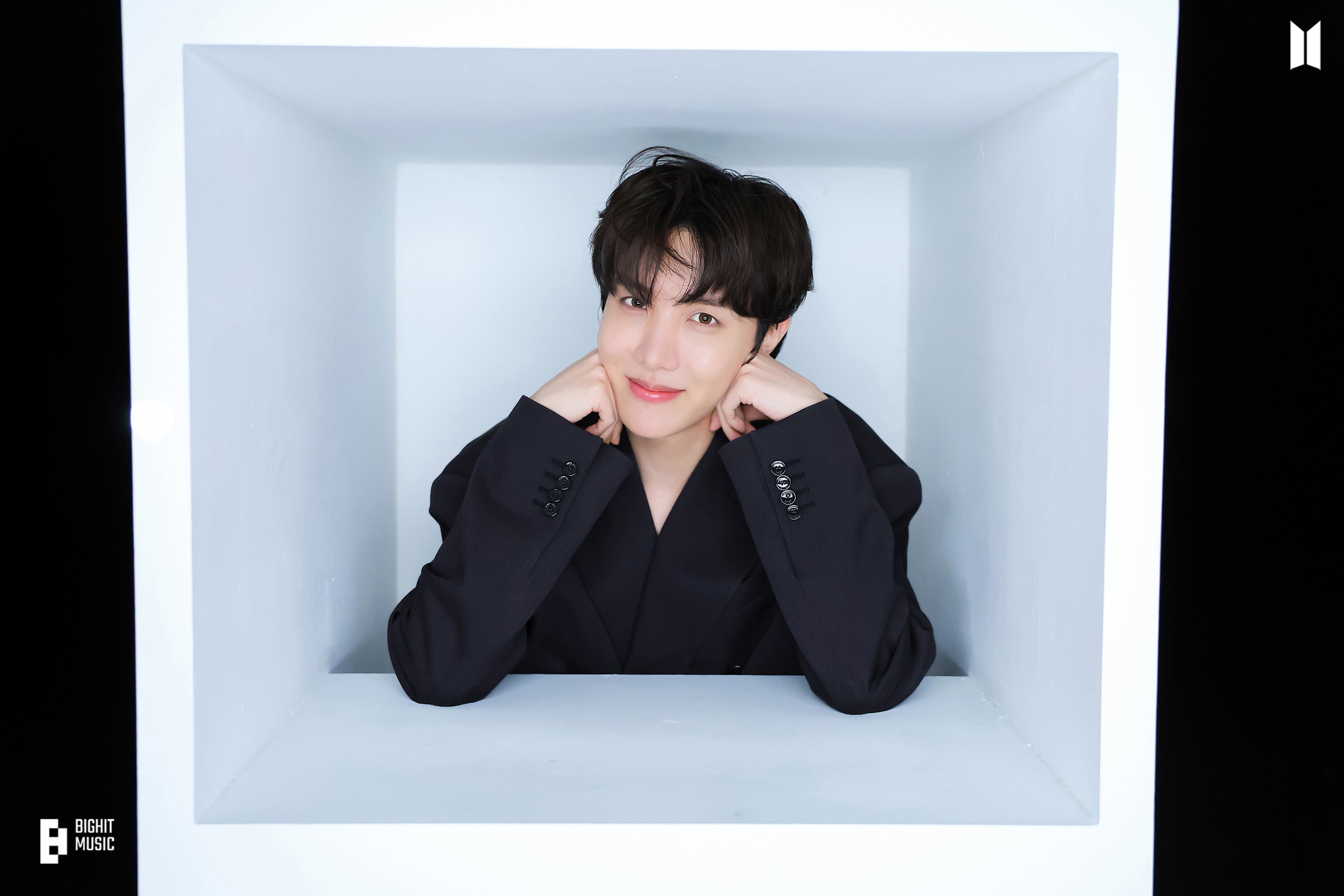 j-hope 'Jack In The Box (HOPE Edition)' Jacket Photo Sketch