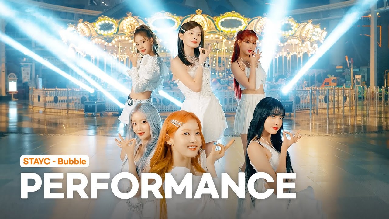 STAYC(스테이씨) ‘Bubble’ Performance Video in LOTTE WORLD🎠