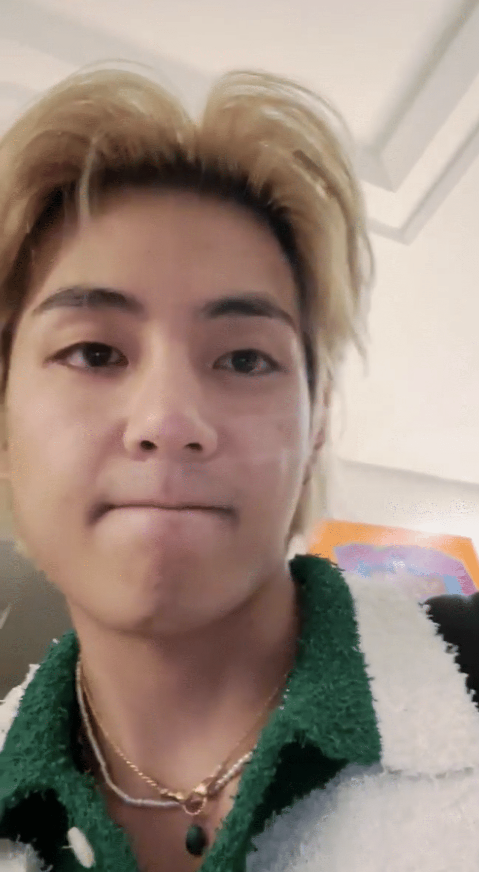 BTS Community Posts テテが日本に来た！ テテが東京に来た！ 同じ日本なのに、私はテテのいる東京からは すごく遠い所に