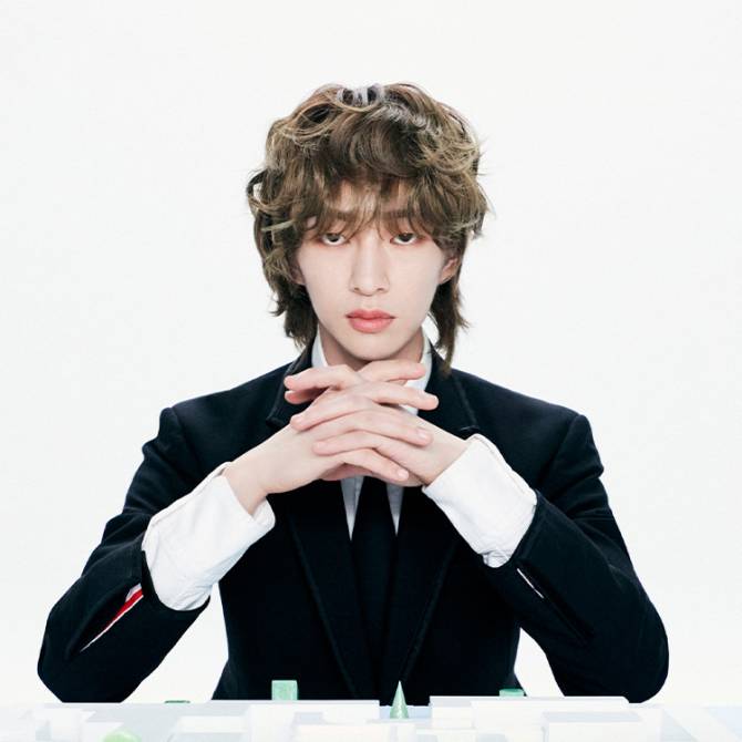 Most recent profile image for SHINee ONEW