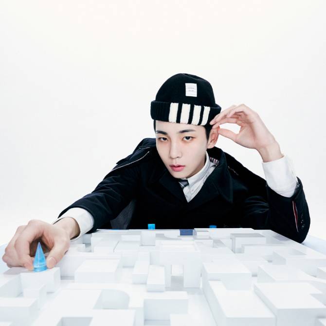 Most recent profile image for SHINee KEY