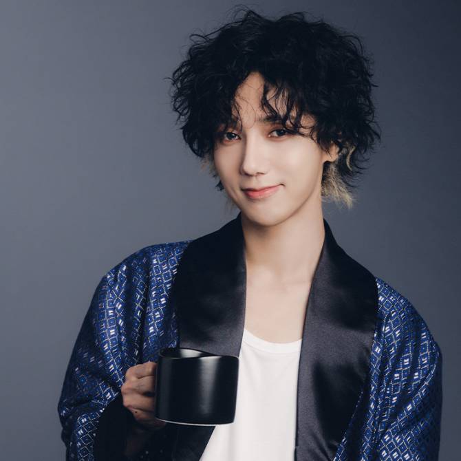 Most recent profile image for SUPER JUNIOR YESUNG