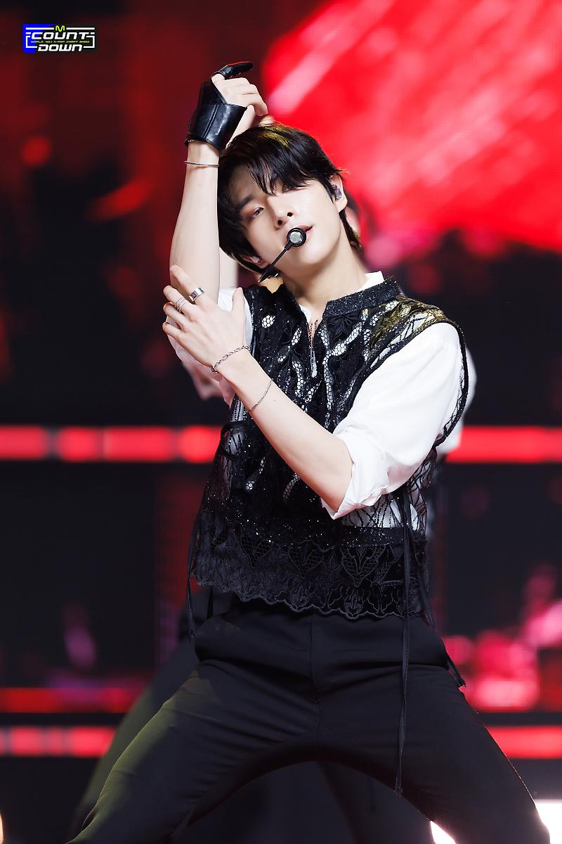 専用ページ　ジェイク Post de la Comunidad ENHYPEN - 最近ジェイクがかっこよすぎる(泣