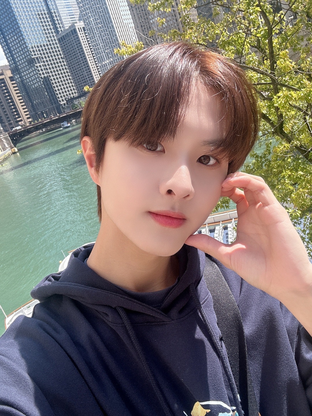 The KingDom 커뮤니티 포스트 - ☺️💗 - 아이반