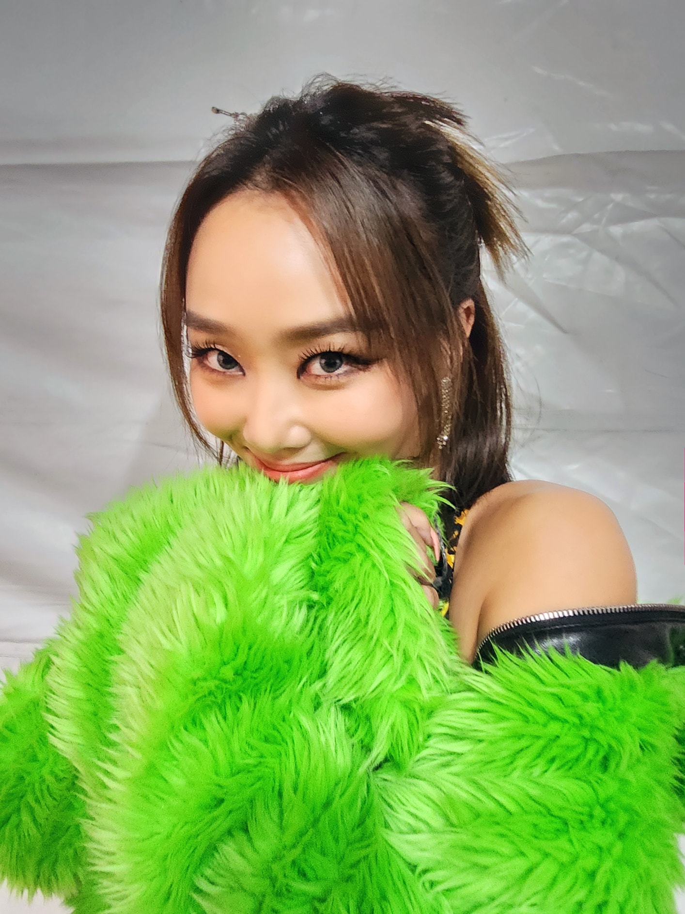 Post de la Comunidad HYOLYN - 2022 안녕 잘가…. 2023 드루오ㅏ앙 우리에게로….🙊💕 참, 만날 수 ...