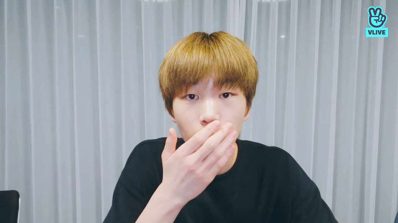 창욱이랑 밥먹을 드리밍 여기붙어라~♥🍱🍱🍱 DRIPPIN 위버스 LIVE - 드리핀