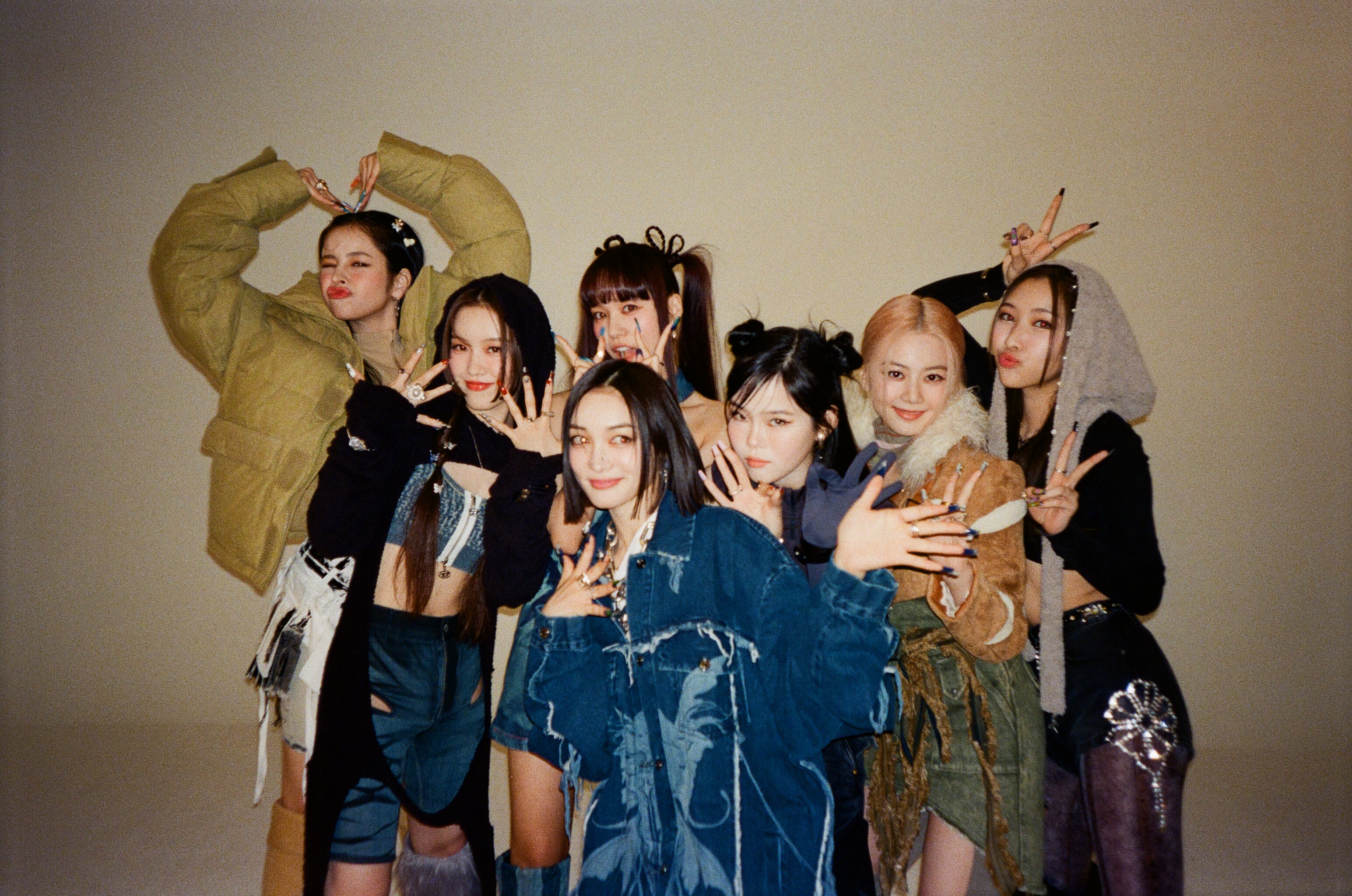 XG - SHOOTING STAR Photoshoot｜Behind Photo (film ver.) Part.1