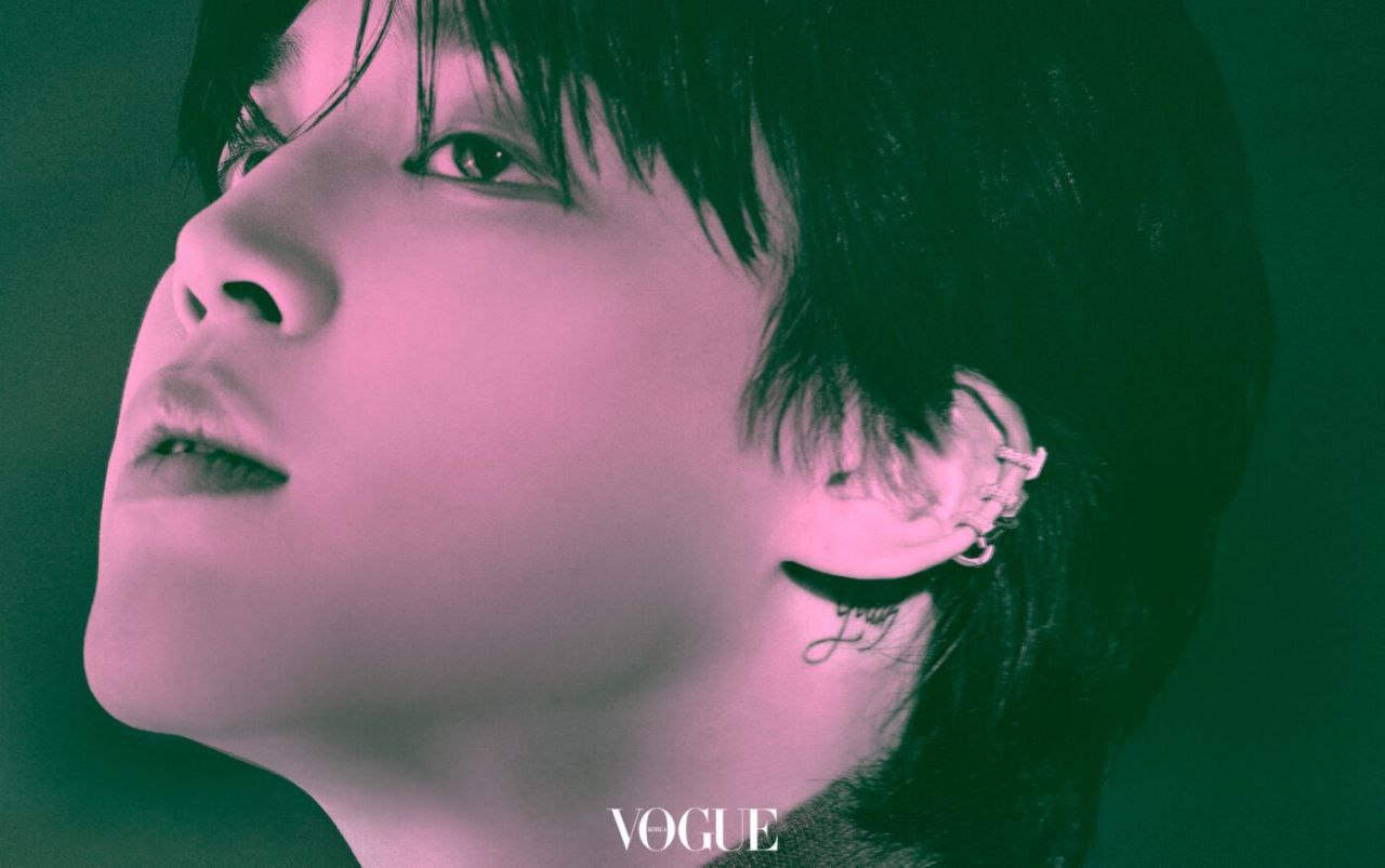 BTS Community Post - #jimin 😻🙊💜 #voguekorea