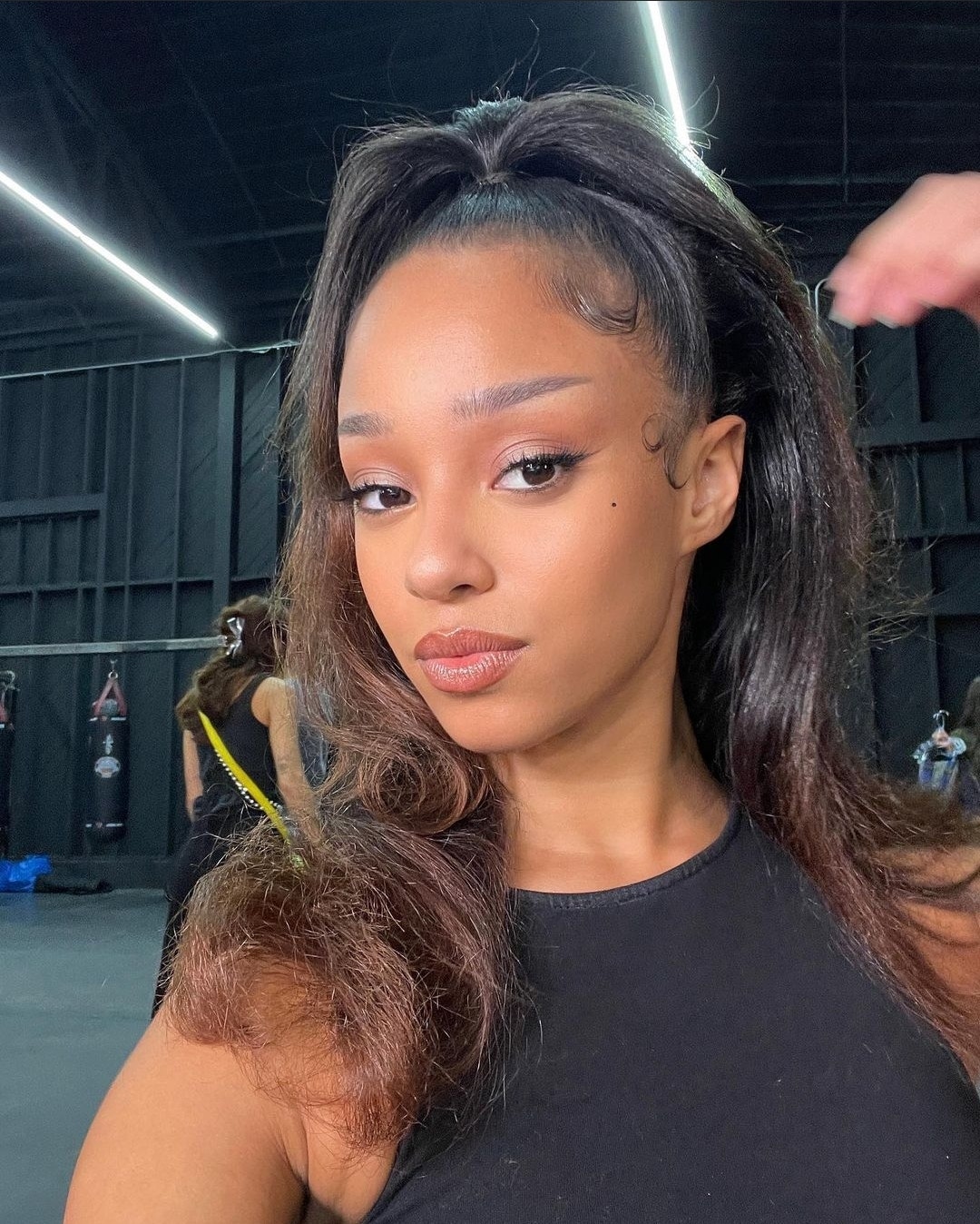 KATSEYE Community Posts - Anyways, let's appreciate Manon's beauty 😵💫