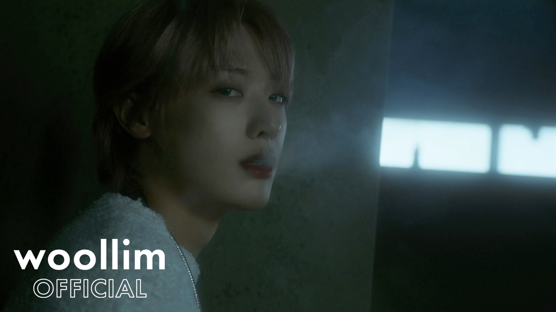 Weverse Golden Child Media - [M/V] Feel me | 골든차일드(Golden Child)